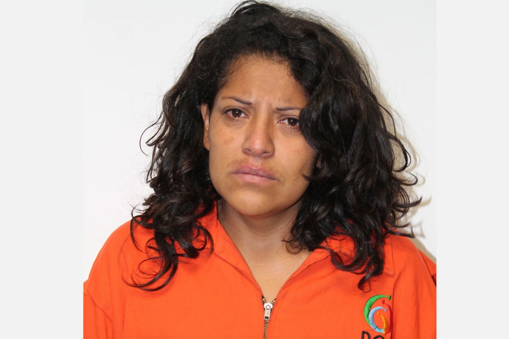 MUJER-DROGA