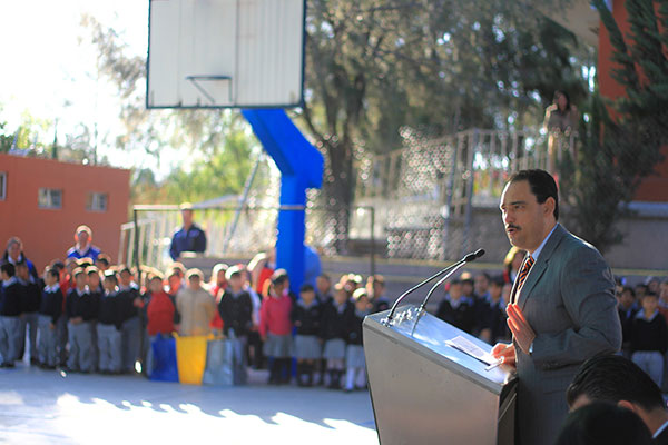 ESCUELAS