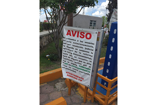 ESTACIONAMIENTO