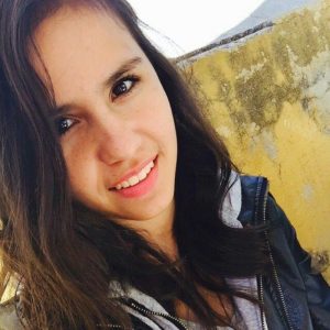 CHICA CALVILLO-800x800