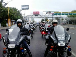 tres-detenidos-800x600