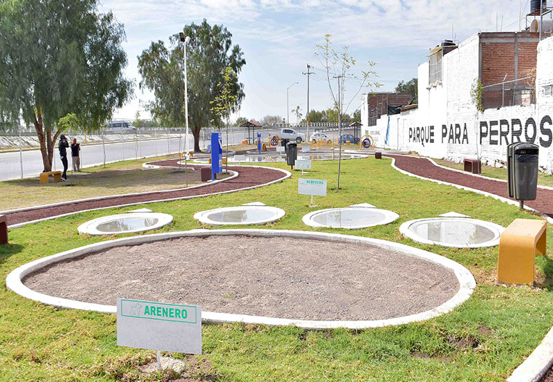 PARQUE-PERROS-2