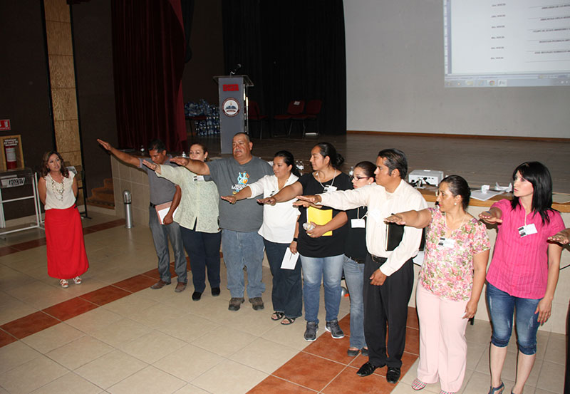 Rinde Protesta Mesa Directiva de la Asociación Estatal de Padres de ...