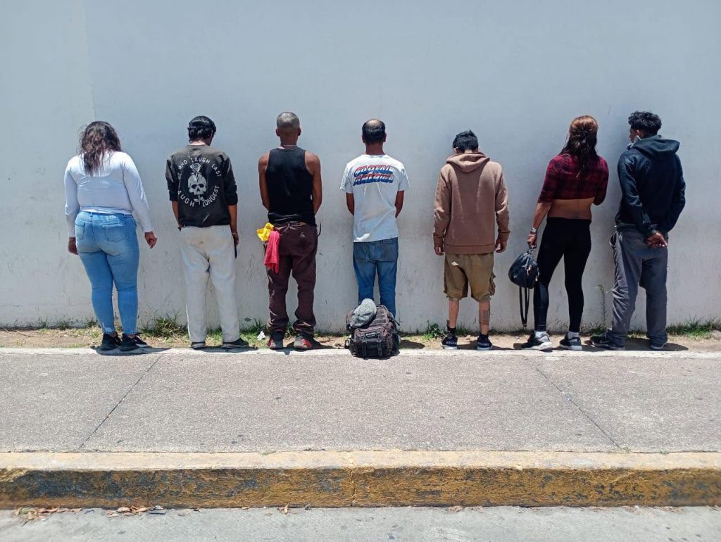 Siete Charales Detenidos en Códigos Postales Humildes