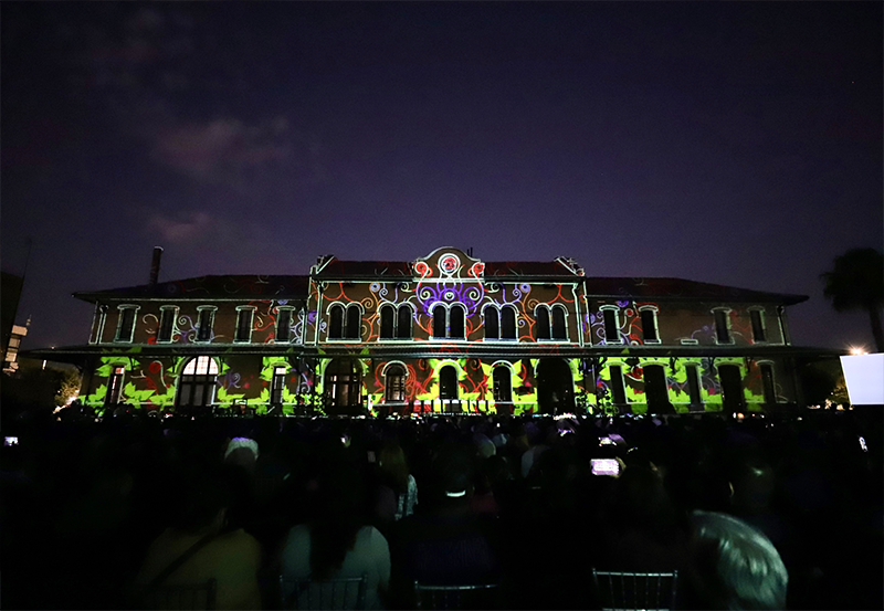 GE Celebra el XX Aniversario de la Plaza de las Tres Centurias